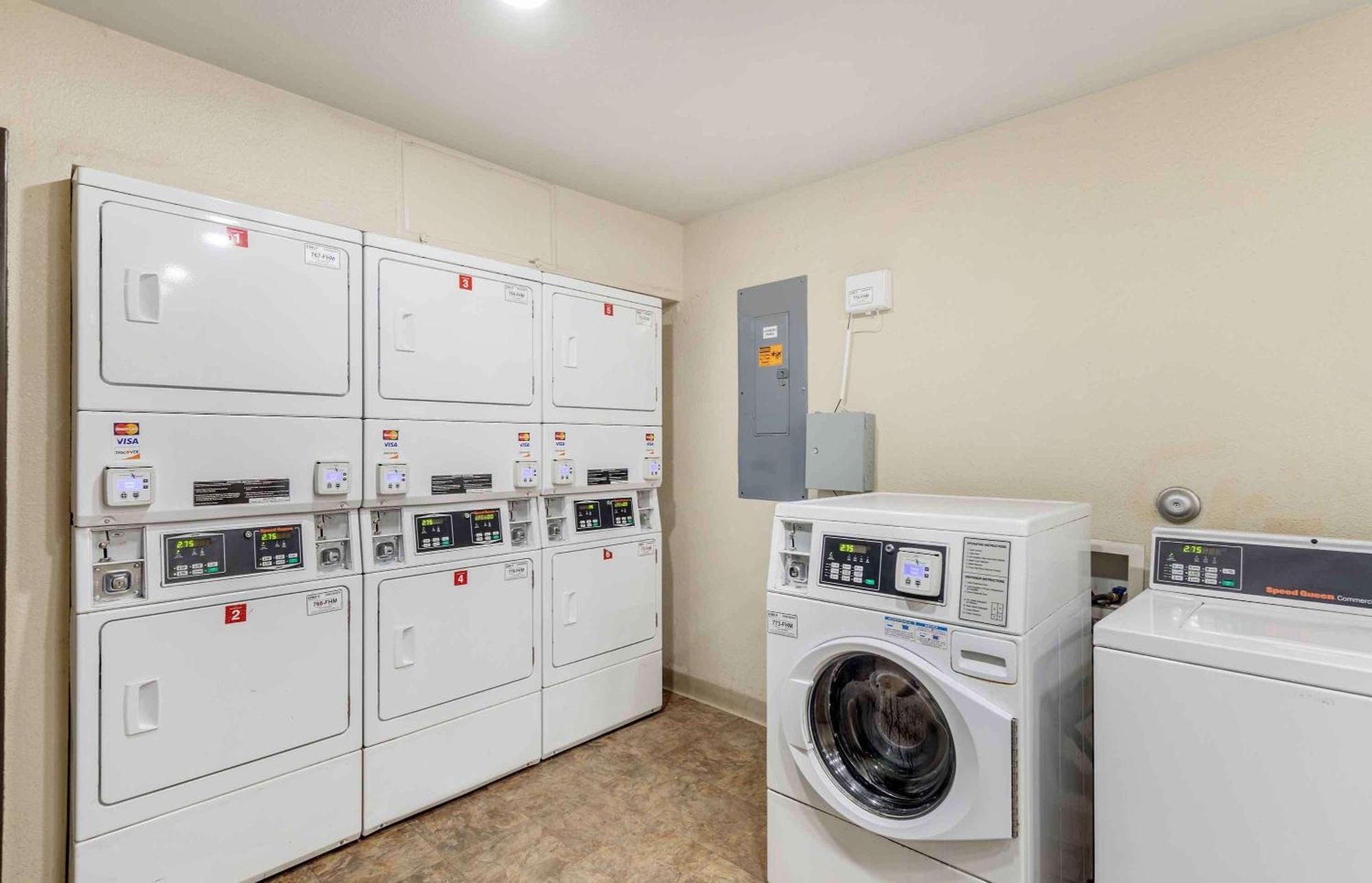 Extended Stay America Select Suites - Tuscaloosa Exteriör bild